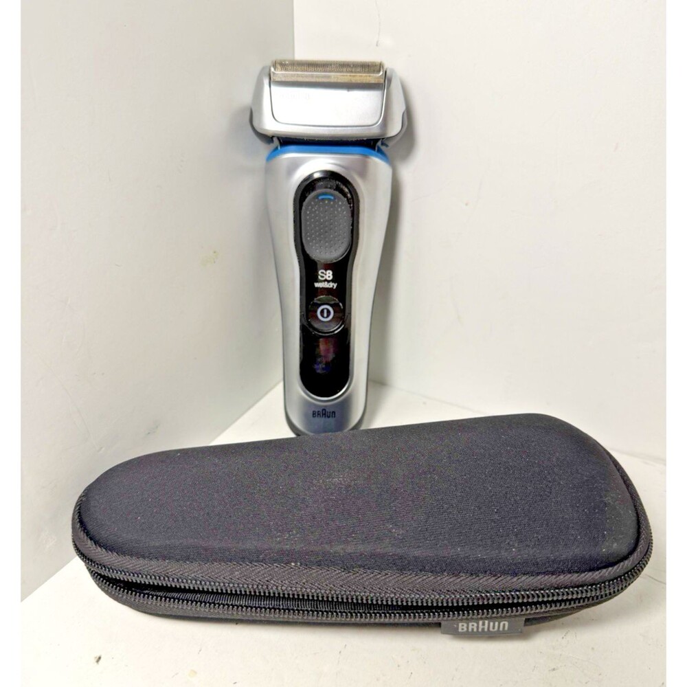 Braun Wet & Dry Electric Razor Series 8 S8 5795 Shaver w/ Case No charger WORKS